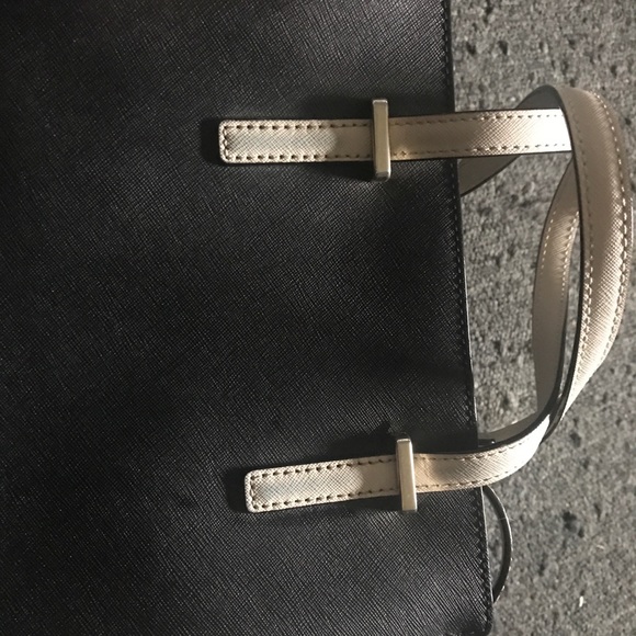 Kate Spade Cedar Street Small Hayden - Picture 3 of 4